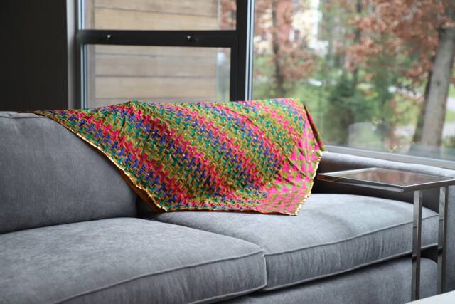 Harabhara - The Phulkari Throw - image 1