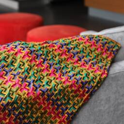 Harabhara - The Phulkari Throw - thumbnail 4