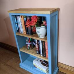 Small Painted Bookcase With Oak Shelves - thumbnail 3