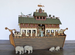 Wooden Noah's Ark - thumbnail 1