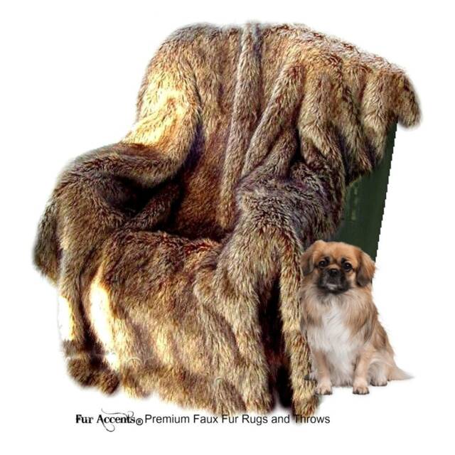 Coyote Wolf Faux Fur Throw Blanket, Luxury Shag Minky Lining - image 1
