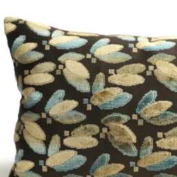 Vintage Cut Velvet Lumbar Pillow Cover, Beige & Blue Floral - thumbnail 3