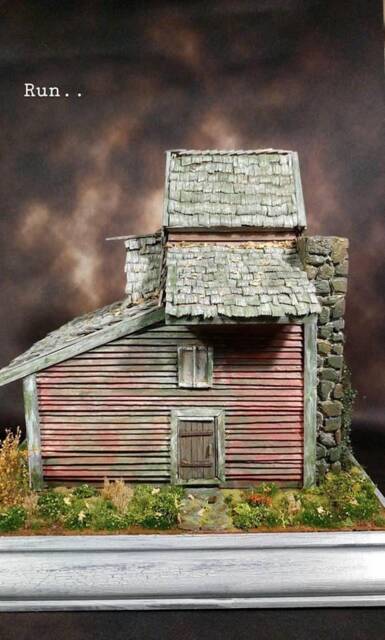Miniature Farm House - image 1