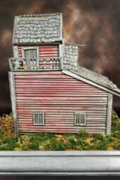 Miniature Farm House - thumbnail 2