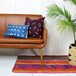 Maroon Linen Pillow Cover With Light Blue Squiggle Print // Block Printed Wiggles Burgundy Chianti Flax Decorative Throw Cushion Bedding - thumbnail 2