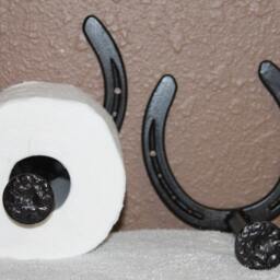 Horseshoe Toilet Paper Holder, Cowboy Bathroom Decor, Western Accessories, Roll New Home Gift For Men, Bachelor Pad - thumbnail 4