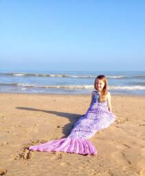 Handmade Crochet Mermaid Tail Blanket - Chunky Snuggle Cocoon - thumbnail 1