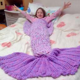 Handmade Crochet Mermaid Tail Blanket - Chunky Snuggle Cocoon - thumbnail 3