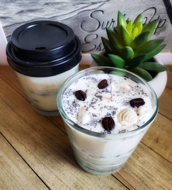 Coffee Scented Soy Candle With Espresso Beans & Seashells - image 1