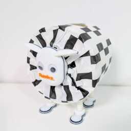 Swansea City Sheep Toilet Roll Holder - Funny Football Gift For Him Or Her, Quirky Bathroom Decor Novelty Swans Soccer Fan Present - thumbnail 3