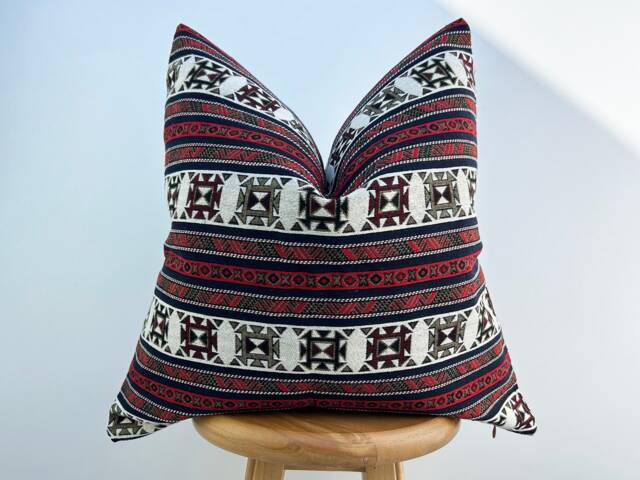 Red & White Rustic Linen Pillow Cover Decorative Accent - All Duties Paid Usa - image 1