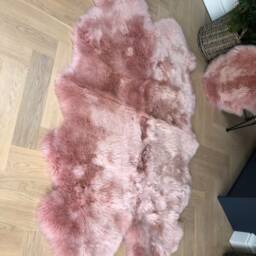 Dusky Pink Xl Sheepskin Rug, Quad Interior Accessories, Decor, Fluffy Mat, Carpet, Room - thumbnail 3