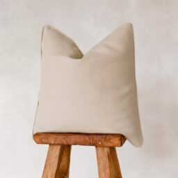 Soft Linen Pillow Cover With Piping, Various Sizes, Zipper Closure - thumbnail 3