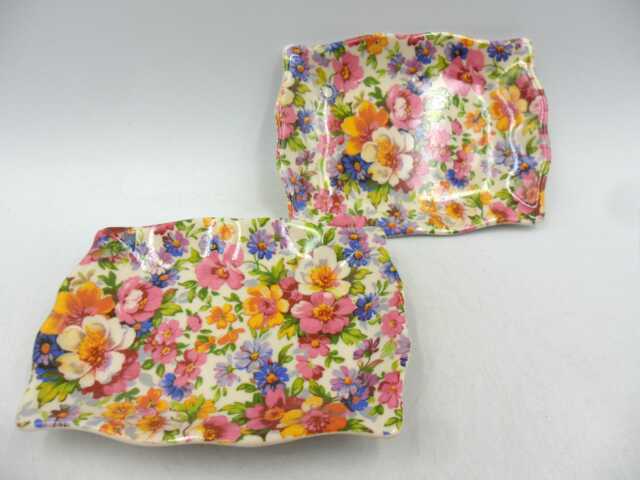 A Pair Of Soap Dishes in Olde England Chintz Design By Heron Cross Pottery - image 1