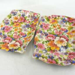 A Pair Of Soap Dishes in Olde England Chintz Design By Heron Cross Pottery - thumbnail 2