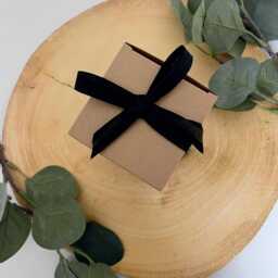 Happy Wedding Day Candle Rapeseed Coconut Wax, Vegan Friendly/Gift Present For Newlyweds - thumbnail 3