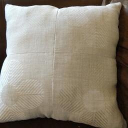 4 Flower Pillow - thumbnail 4
