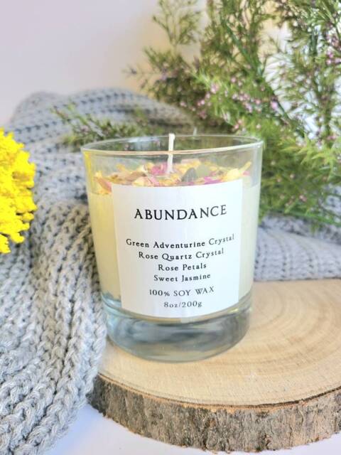 Abundance Crystal Rose Chakra Candle Green Adventurine Crystal Quartz 8Oz Vegan Cruelty Free Soy Positive Vibes - image 1