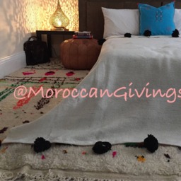 "Moroccan Pom Blanket - Throw With Blanket Bed Spread Bedding Cotton /71""Wx102" - thumbnail 2