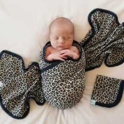 Muslin Wrap & Burp Cloth Gift Set - Baby Swaddle With Picot Trim Custom Many Designs - thumbnail 2