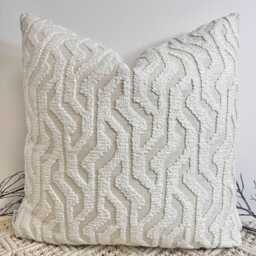 Luxury Ivory Patterend Boucle Scatter Cushion - Handcrafted Textured Pillow For Sofa Cavalli Design Style 106