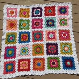 Granny Square Flower Afghan - Colorful Crochet Blanket, Retro Throw - 38x38 - thumbnail 2