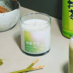 Matcha Latte Scented Candle - Green Tea, Oat Milk, Honey Soy Wax - thumbnail 2