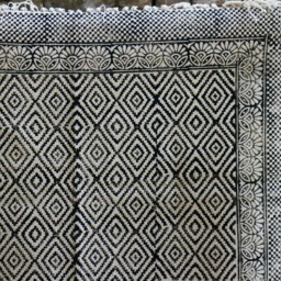 Handwoven Block-Printed Cotton Rug Black & White Diamond Leaves, 3x5 Ft - thumbnail 4