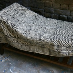 Handwoven Block-Printed Cotton Rug Black & White Diamond Leaves, 3x5 Ft - thumbnail 3