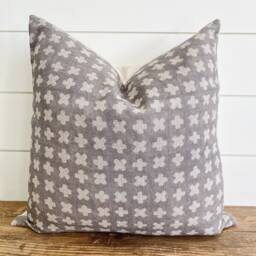 Josie -- Gray & Ivory Pillow Cover Neutral & White Taupe Lumbar Graypillow Neutral Throw - thumbnail 1