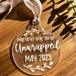 Baby Announcement Bauble - Handmade Pregnancy Reveal Christmas Ornament - thumbnail 4