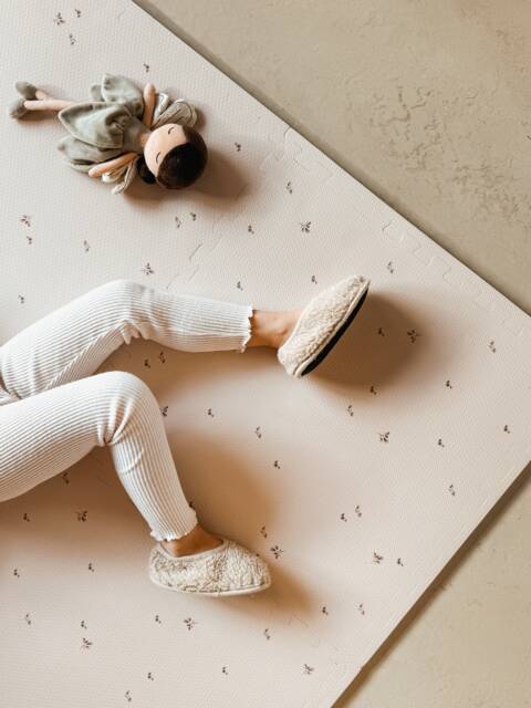 Love By Lily - Premium Foam Puzzle Playmat Autumn 180x120cm - image 1