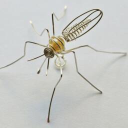 Mosquito Sculpture Large Wall Mounting - thumbnail 2