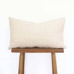 Handwoven Raw Cotton Lumbar Pillow Cover, Natural Ivory Accent 14x24 - thumbnail 3