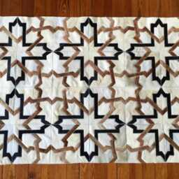Cowhide Rug Patchwork Design in White & Brown - Handmade - thumbnail 3