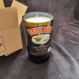 Candle Baileys Vanilla Scented Gift Box Set Personalised - thumbnail 2