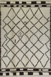 Handmade Beige Berber Rug Moroccan Wool Azilal Design - thumbnail 1