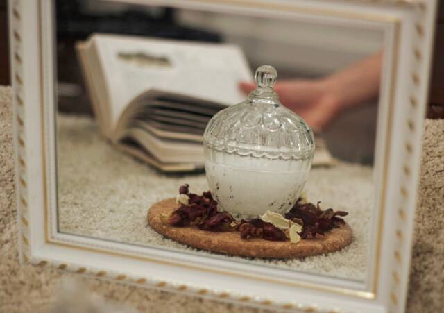 Glass Candle With Lid Indian Summer - image 1