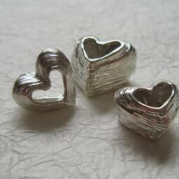 sterling Silver Heart Sculpture Handmade Pocket Memento - thumbnail 4