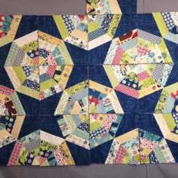 Ferris Wheel Quilt Pattern Plus Pillow - thumbnail 4