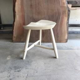3 Legs Stool in Bleached Ash - thumbnail 1