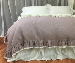 Orchid Linen Ruffle Duvet Cover With Lace Hem, Lace Duvet Cover, Ruffle Linen Bedding - thumbnail 1