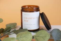 Champagne & Grapefruit Scented Holiday Candle - Soy Wax - thumbnail 1