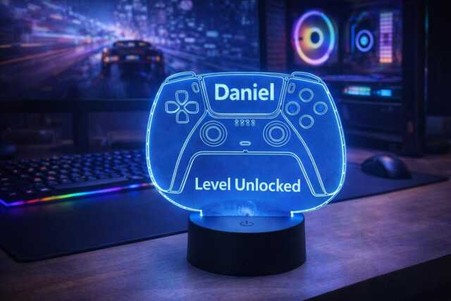 Personalised Gaming Controller Led Night Light - Custom Name & Text Gamer Lamp Kids & Teen Bedroom Decor Gift For Boys - image 1