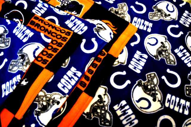 "2 Sports Teams On 1 Blanket - Fleece Blanket - Double Sided 70"" X 56" - image 1