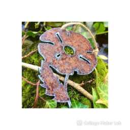 Military Poppy Rustic Christmas Tree Decoration Veteran Gift Rusty Metal Wall Art Army Navy Raf Presents Stocking Fillers - 10cm - thumbnail 3