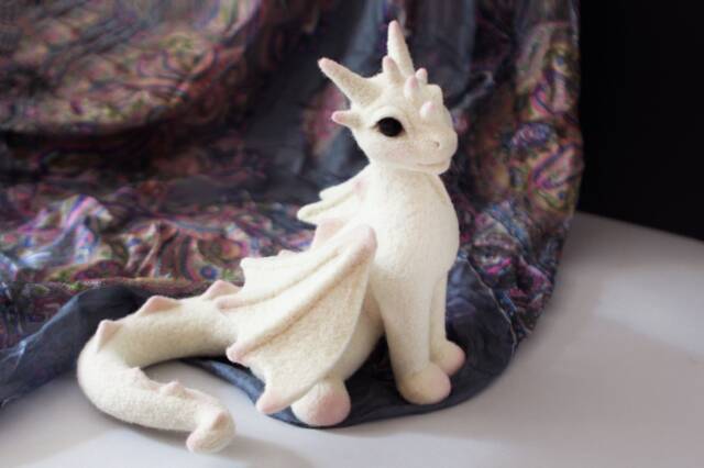 Needle Felted White Dragon Figurine Fantasy Sculpture, Christmas Dragon Gift - image 1