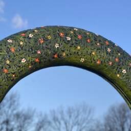 Painted Green Mirror, Decorative Wall Mirror, Round Hanging Paper Mache Flower Pattern First Home Gift, Boho Mirror - thumbnail 3