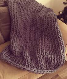 50x65, 30x50, & 20x30 Merino Wool Chunky Throws - thumbnail 1