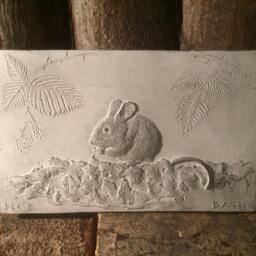 Mouse Wall Sculpture, Composite Stone, Mouse Plaque, Home Ornament, Garden Art, Relief Animal Art - thumbnail 3
